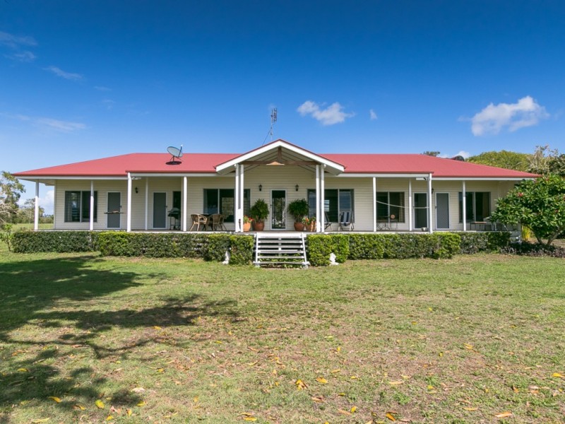 52 Francis Avenue, Booral QLD 4655