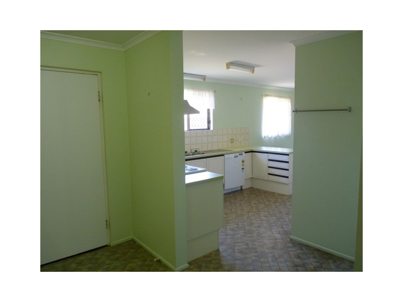 5 Barilba Street, Scarness QLD 4655