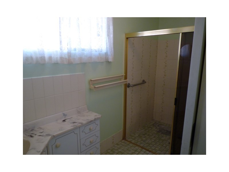 5 Barilba Street, Scarness QLD 4655