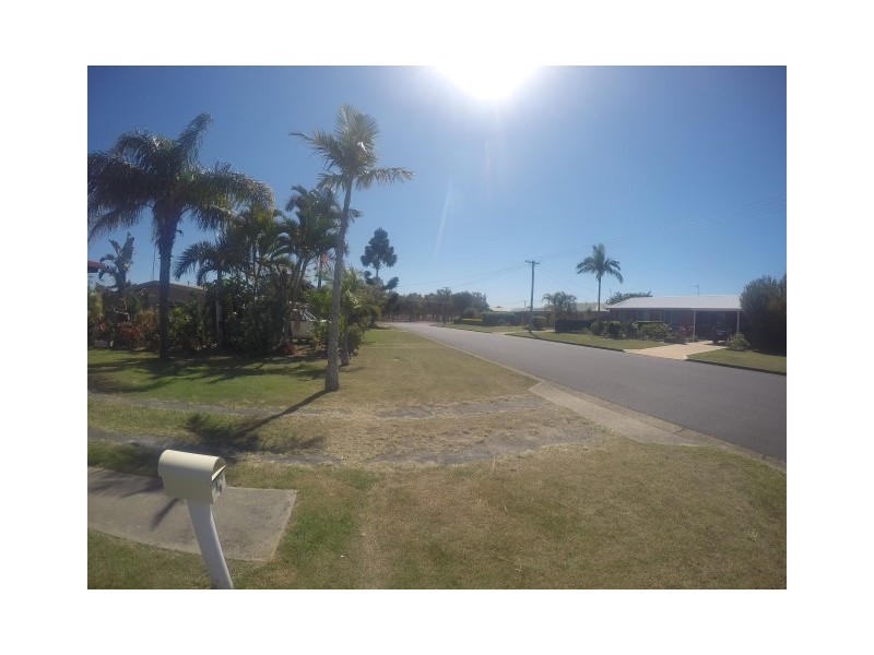 5 Barilba Street, Scarness QLD 4655
