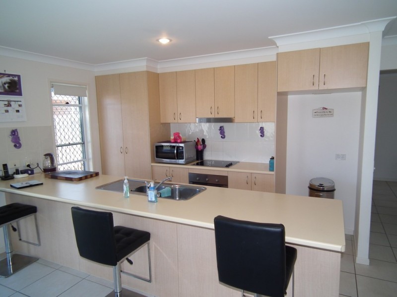 82 Endeavour Way, Eli Waters QLD 4655