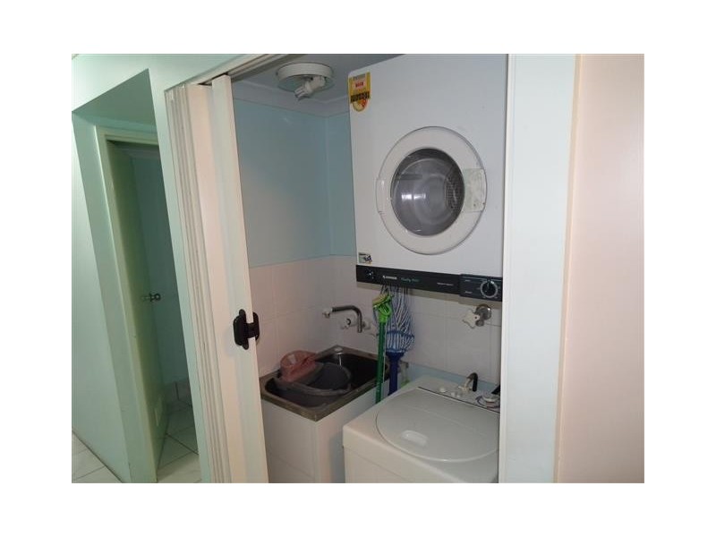 13/386 Esplanade, Torquay QLD 4655