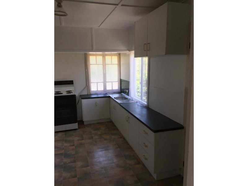 4/6 Freshwater Street, Scarness QLD 4655