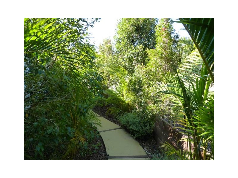 7 Bayley Court, Urraween QLD 4655