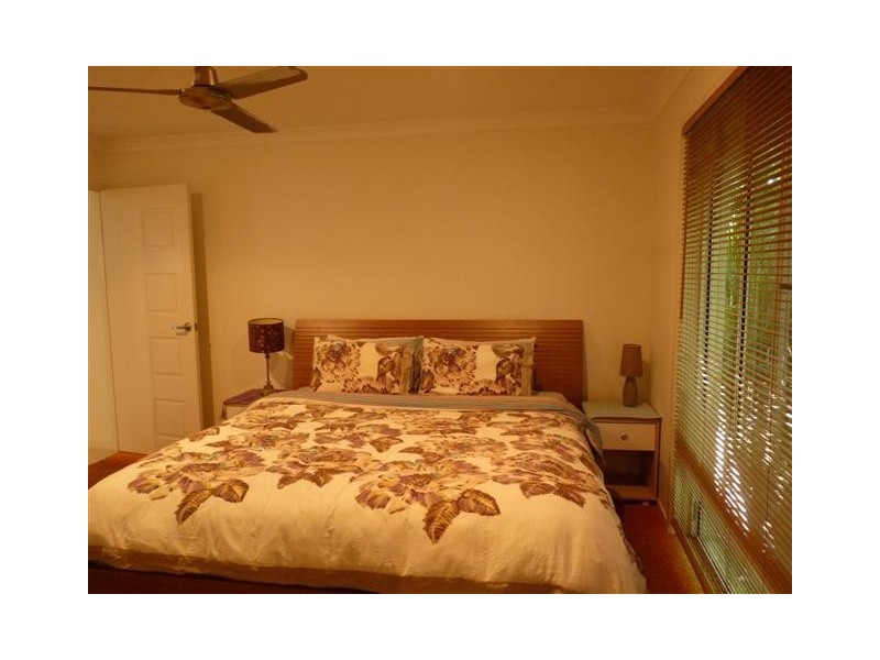 7 Bayley Court, Urraween QLD 4655