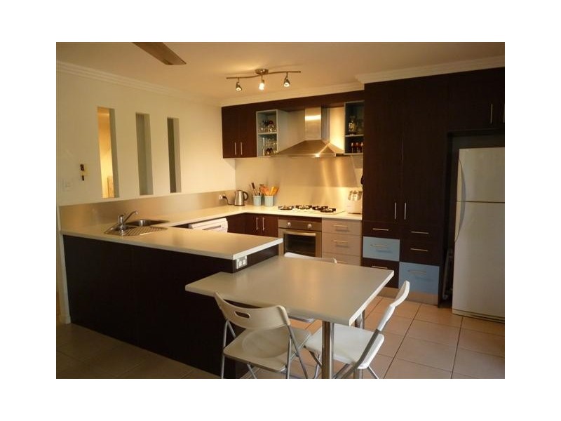 7 Bayley Court, Urraween QLD 4655