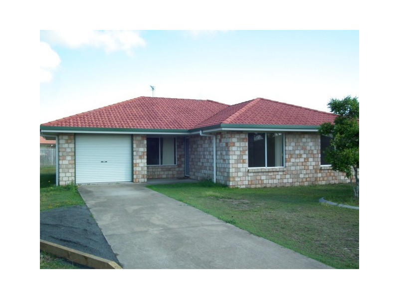 24 Bunya Court, Eli Waters QLD 4655