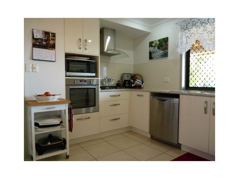 3 Eurong Avenue, Pialba QLD 4655