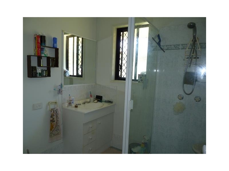 1 Figbird Close, Eli Waters QLD 4655