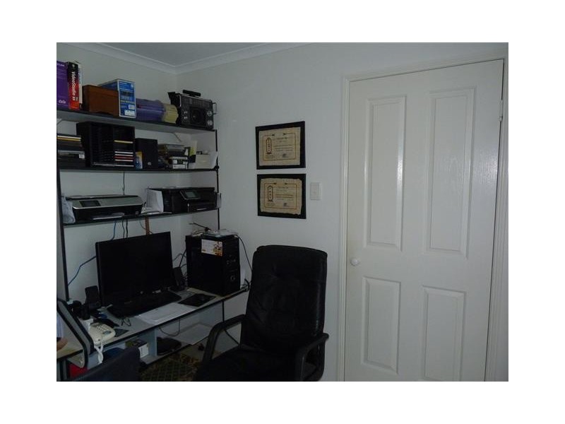 1 Figbird Close, Eli Waters QLD 4655