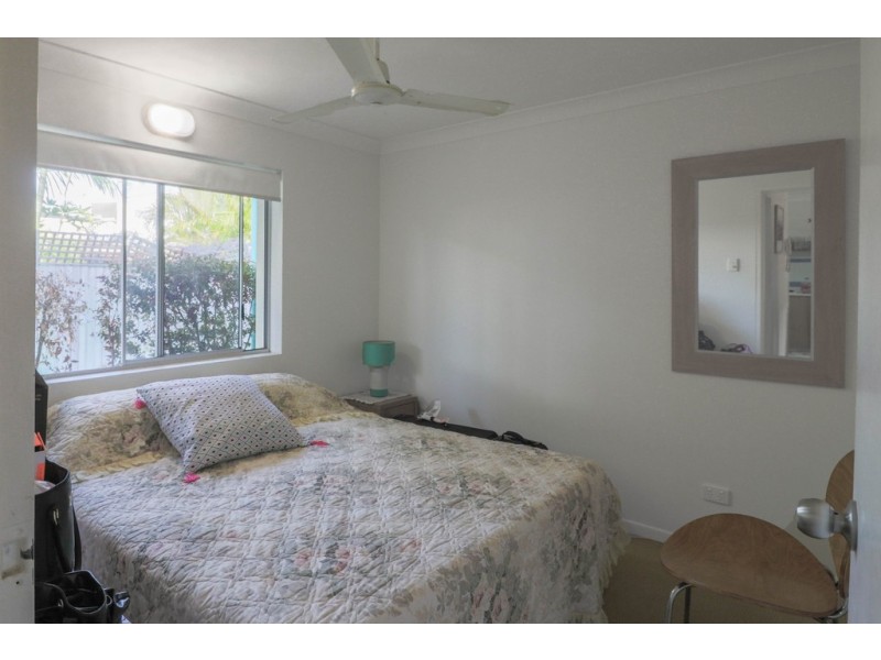 9/13-15 Ann Street, Torquay QLD 4655