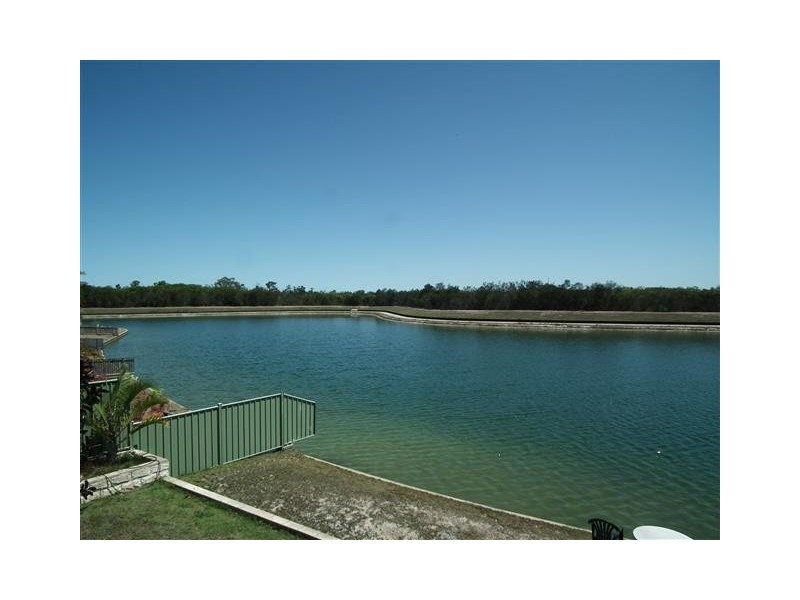 26 Bushlark Avenue, Eli Waters QLD 4655