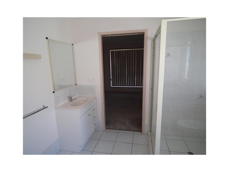 26 Bushlark Avenue, Eli Waters QLD 4655