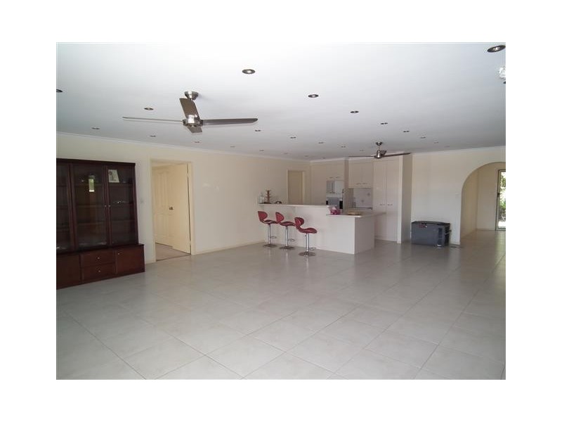 26 Bushlark Avenue, Eli Waters QLD 4655