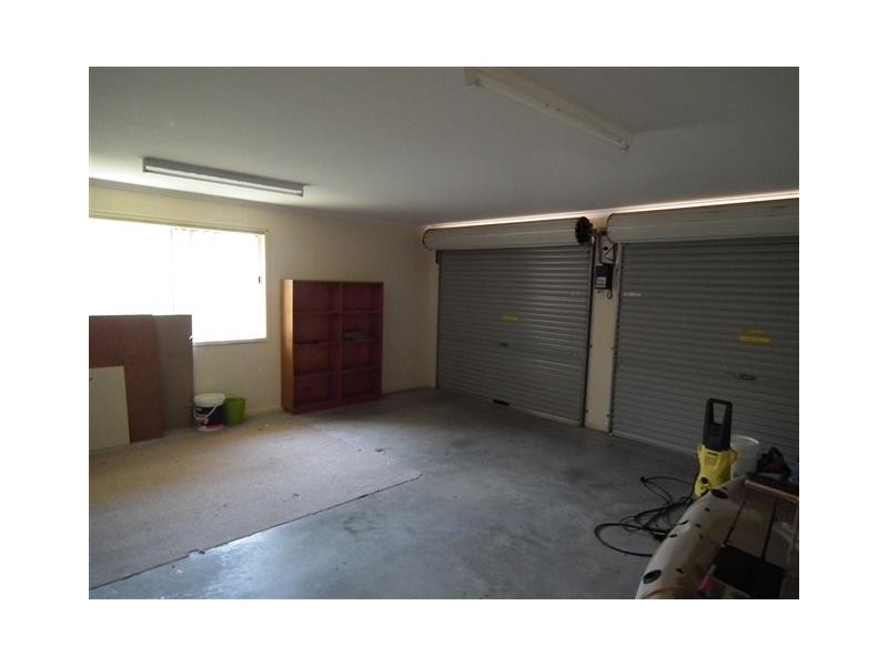 26 Bushlark Avenue, Eli Waters QLD 4655