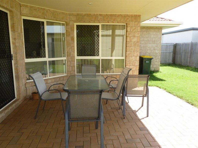 12 Bayswater Drive, Urraween QLD 4655