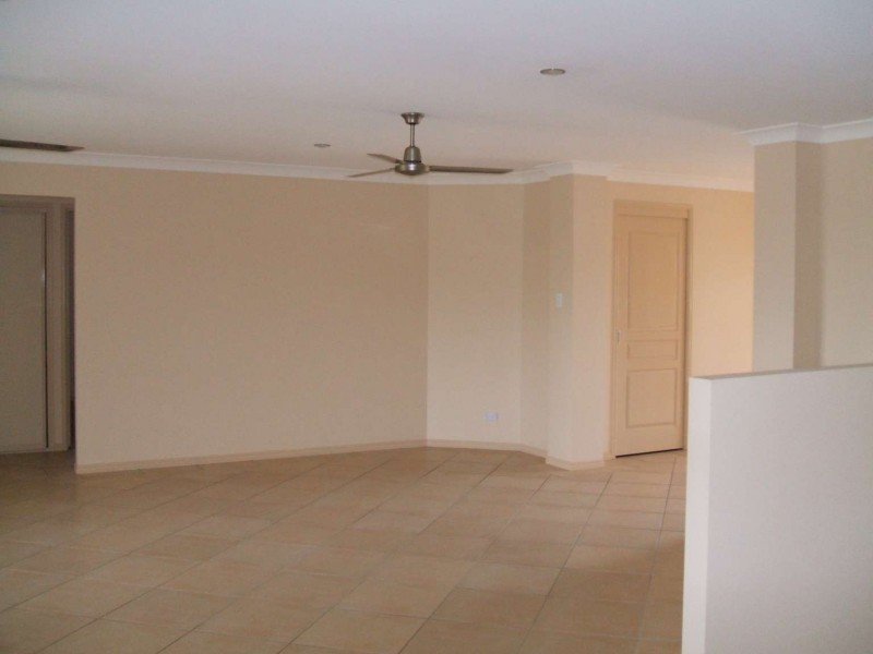 47 Taylor St, Pialba QLD 4655
