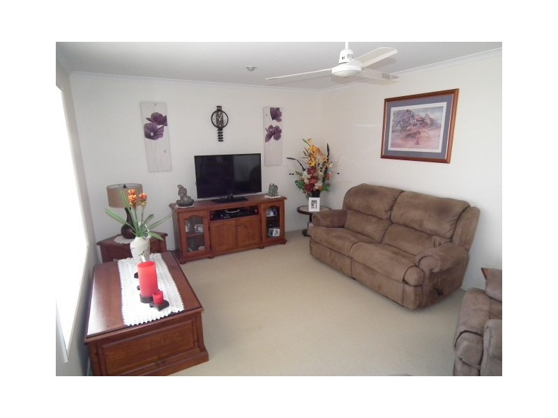 10 Lady Nelson Drive, Eli Waters QLD 4655