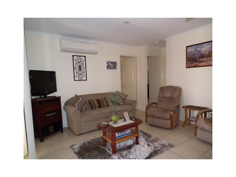 10 Lady Nelson Drive, Eli Waters QLD 4655