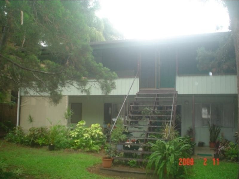 1/393 Esplanade, Torquay QLD 4655