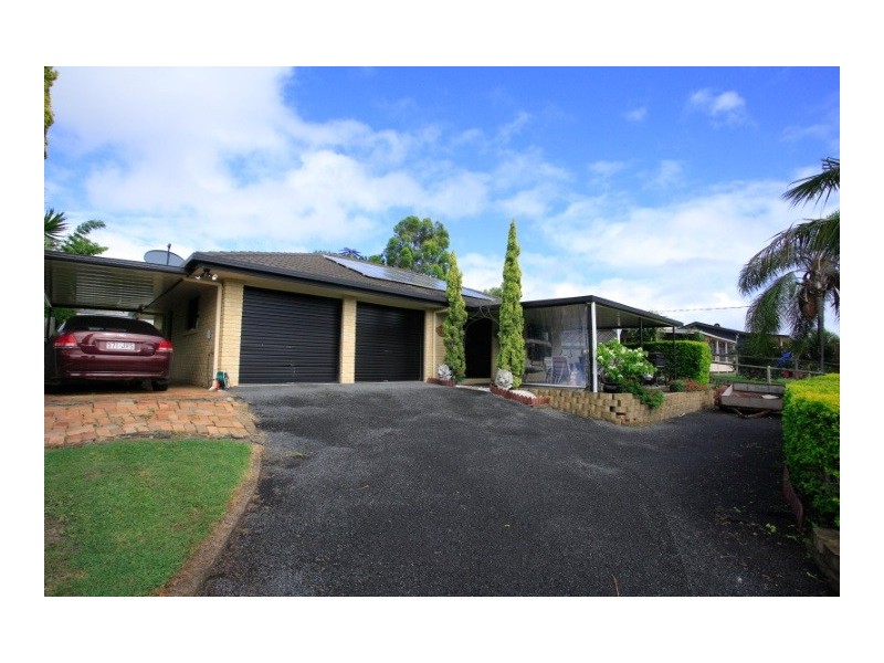 11 Carolyn Street, Dundowran Beach QLD 4655