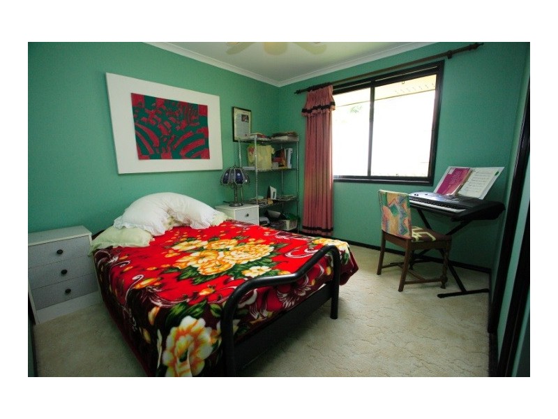 11 Carolyn Street, Dundowran Beach QLD 4655