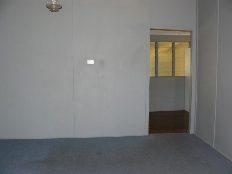 13 Truro, Torquay QLD 4655