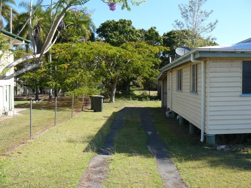13 Truro, Torquay QLD 4655