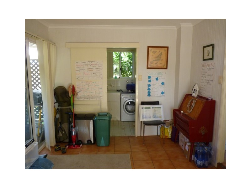 2/16 Skinner Crescent, Urangan QLD 4655