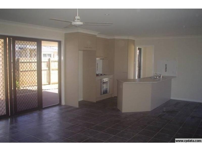 24 Magellan Circuit, Urraween QLD 4655