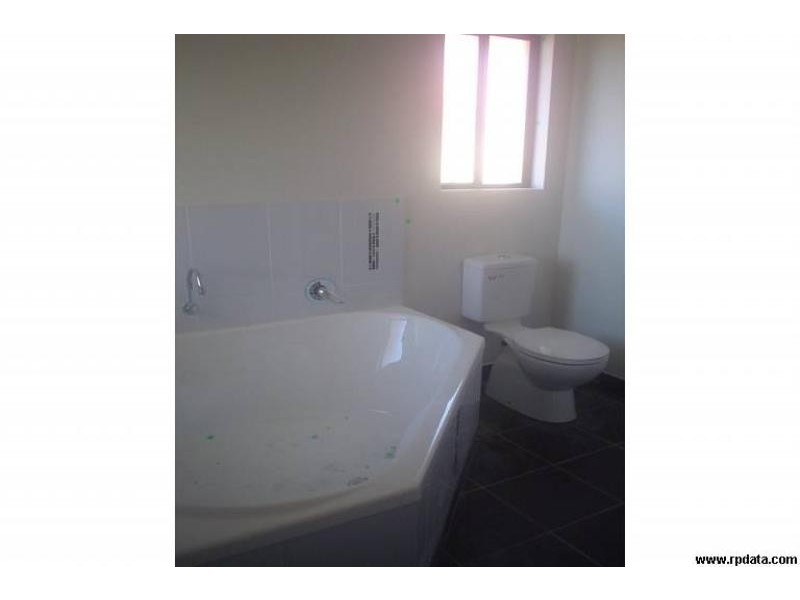 24 Magellan Circuit, Urraween QLD 4655