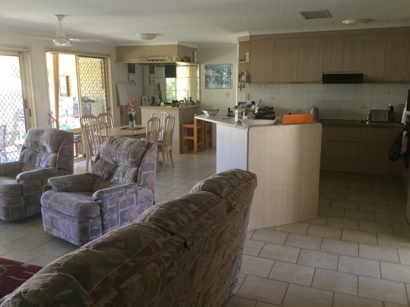 17 Sager Court, Torquay QLD 4655