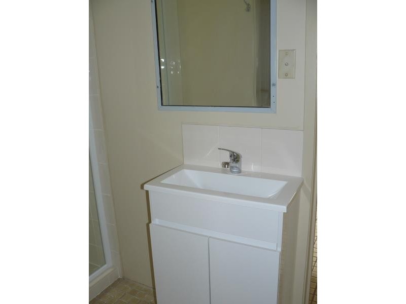 3/1 Margaret St, Urangan QLD 4655