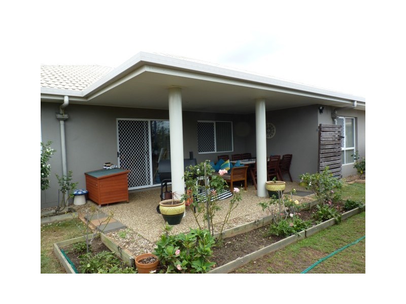 7 McIntyre Court, Urraween QLD 4655