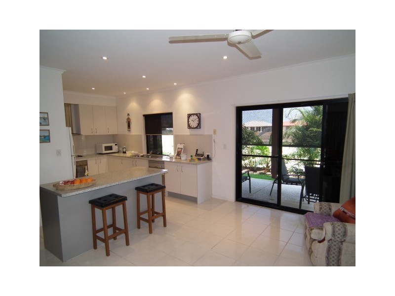 15 Lady Nelson Drive, Eli Waters QLD 4655