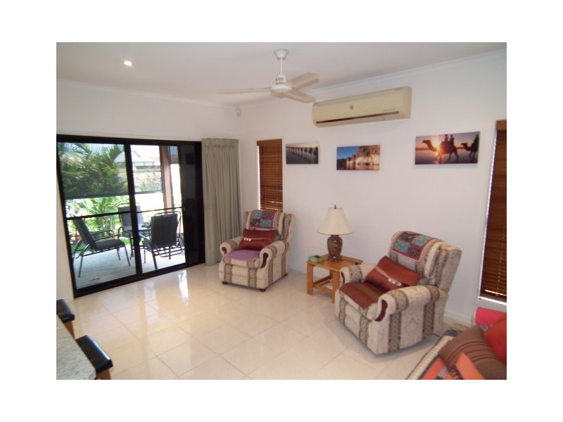 15 Lady Nelson Drive, Eli Waters QLD 4655