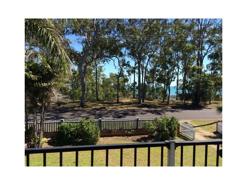 24 Mant Street, Point Vernon QLD 4655