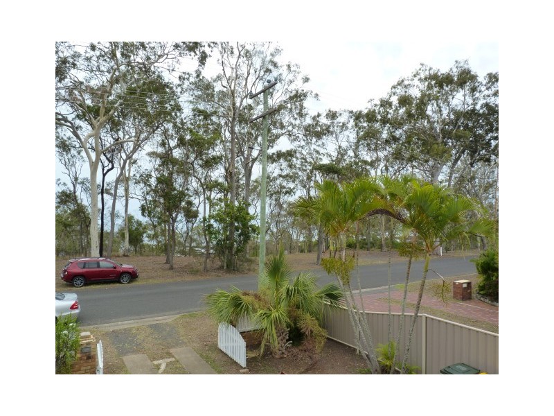 24 Mant Street, Point Vernon QLD 4655