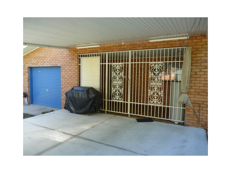 19 Churchill Street, Urangan QLD 4655