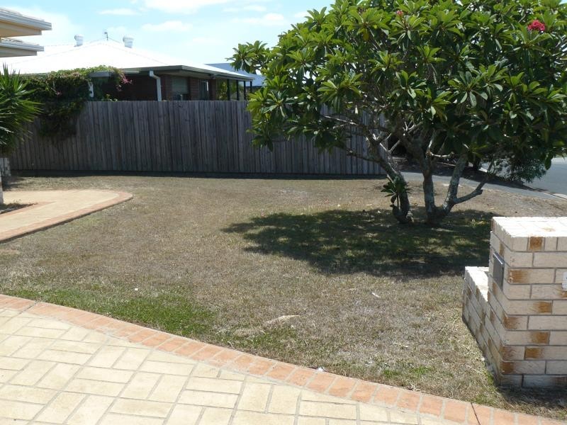 18 Turrum Street, Scarness QLD 4655