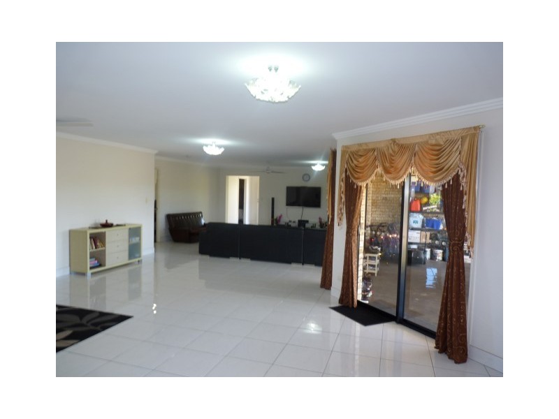 15 Milo Street, Wondunna QLD 4655