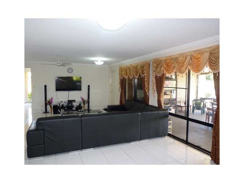 15 Milo Street, Wondunna QLD 4655