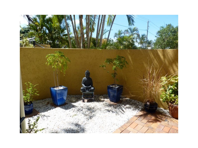 33/33 Elizabeth Street, Urangan QLD 4655