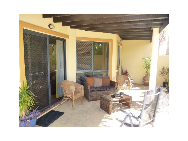 33/33 Elizabeth Street, Urangan QLD 4655