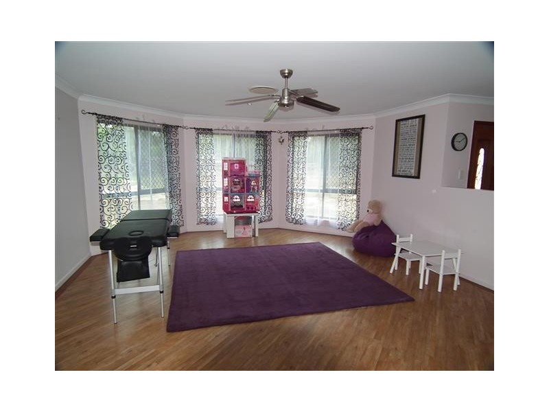 152 Honeyeater Drive, Walligan QLD 4655