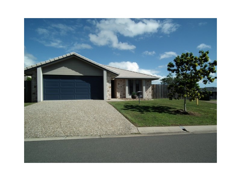 5 Picadilly Circuit, Urraween QLD 4655