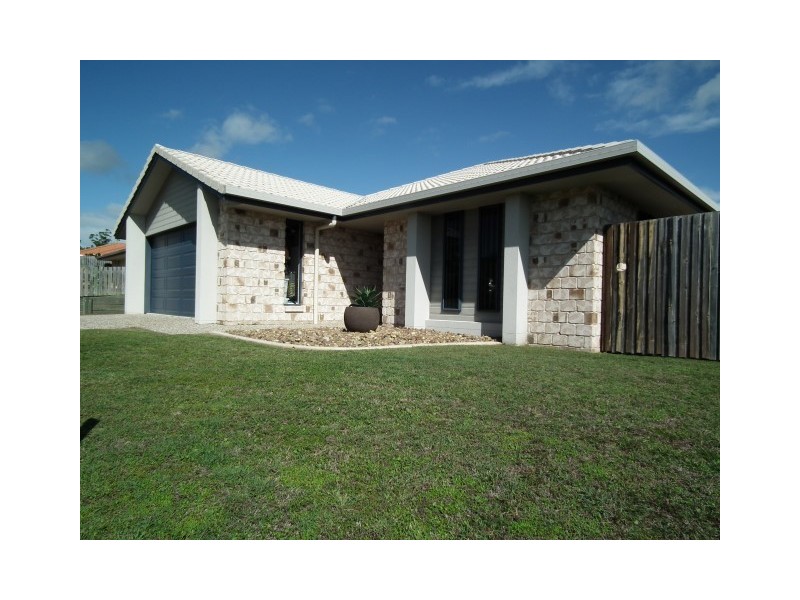 5 Picadilly Circuit, Urraween QLD 4655