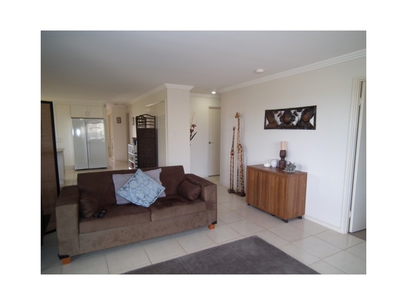 5 Picadilly Circuit, Urraween QLD 4655