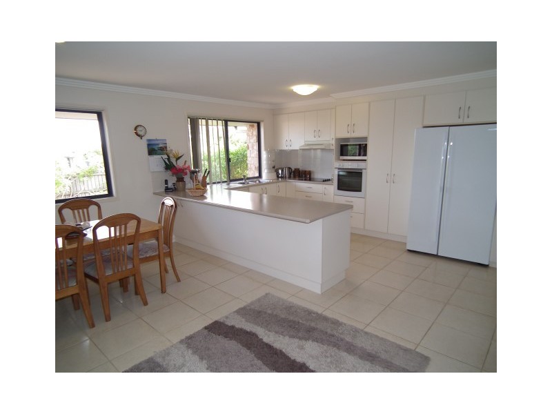 5 Picadilly Circuit, Urraween QLD 4655