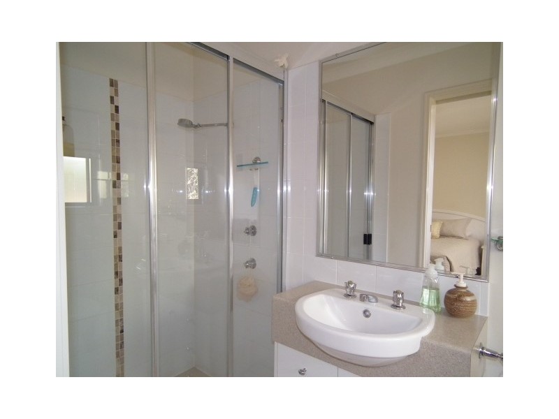 5 Picadilly Circuit, Urraween QLD 4655